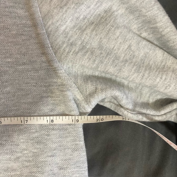 Walter Hagen Mens Gray 1/4 Zip Sweater. Cozy and warm. - Picture 7 of 8